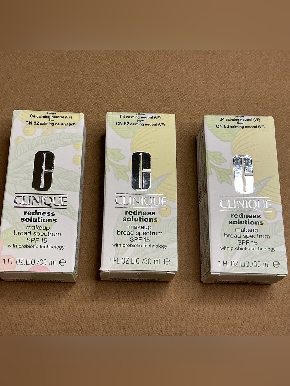 ✨ NIB Clinique Redness Solutions Makeup Lot (3 Bottles) ✨